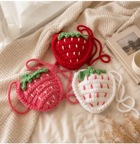 Strawberry Purse